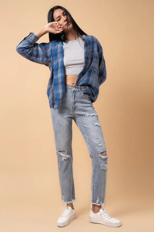 Fray Distressed Girlfriend Jeans