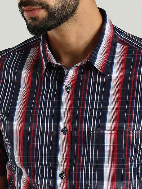 Men Checked Half Sleeve Cotton Shirt