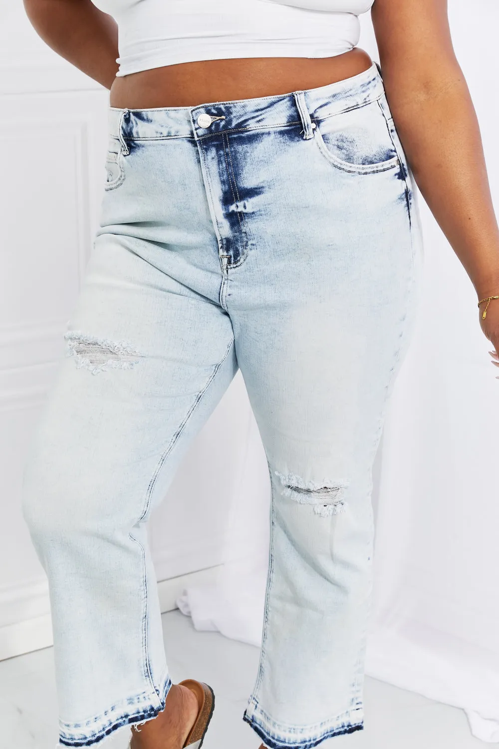 RISEN Camille Acid Wash Crop Straight Jeans